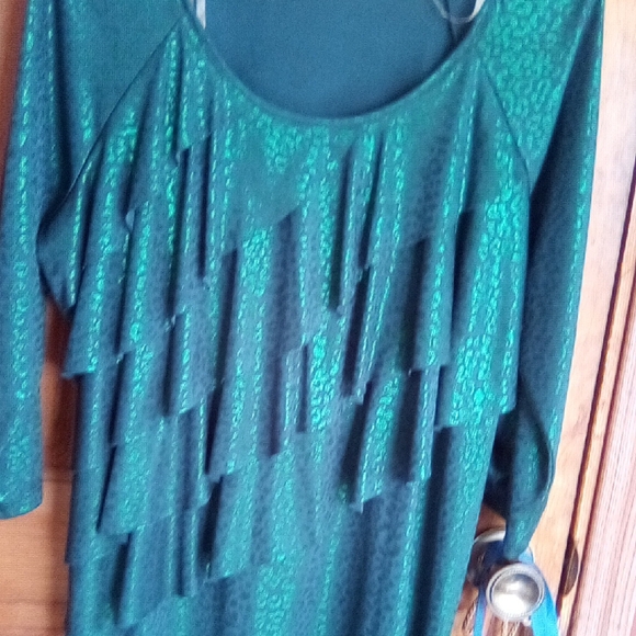 Elementz Emerald Ruffle Blouse - Picture 5 of 11